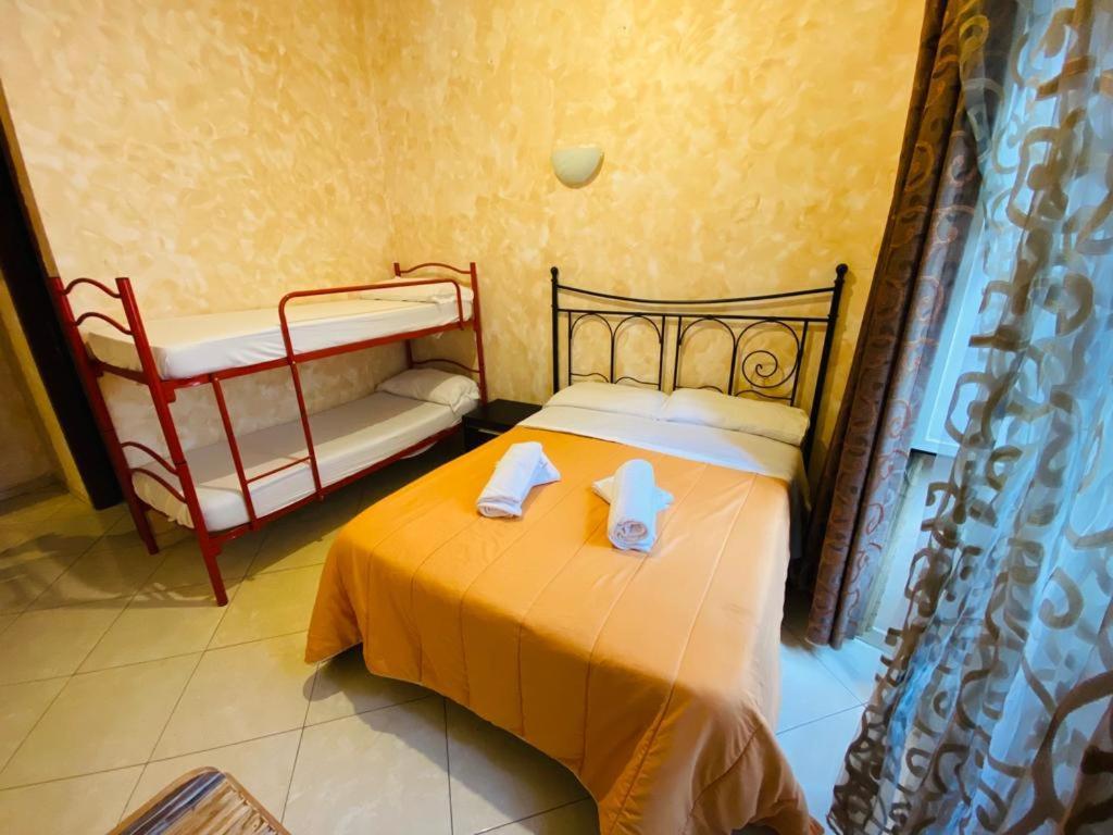 Roma Guest House Exteriör bild